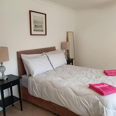 The Elfin- Lovely 1 Bedroom - Free Parking بريدج أُفْ آلان المظهر الخارجي الصورة